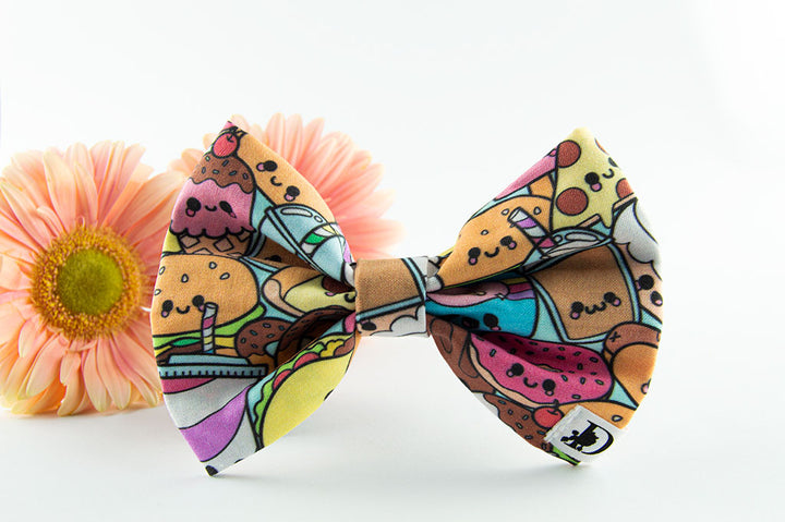 OMG KAWAII BOW TIE