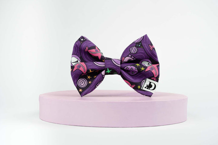 SPACE SHARK BOW TIE