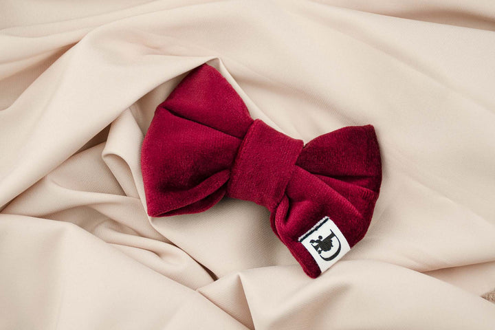 RED VELVET BOW TIE