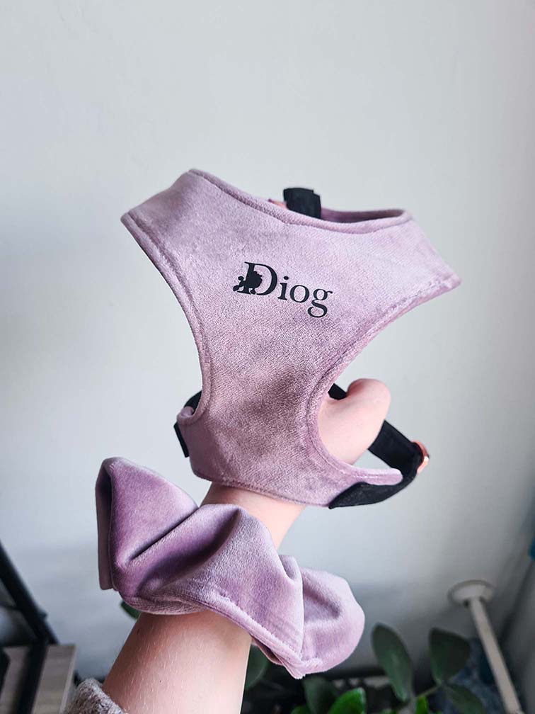 DARK PINK VELVET CHEST HARNESS