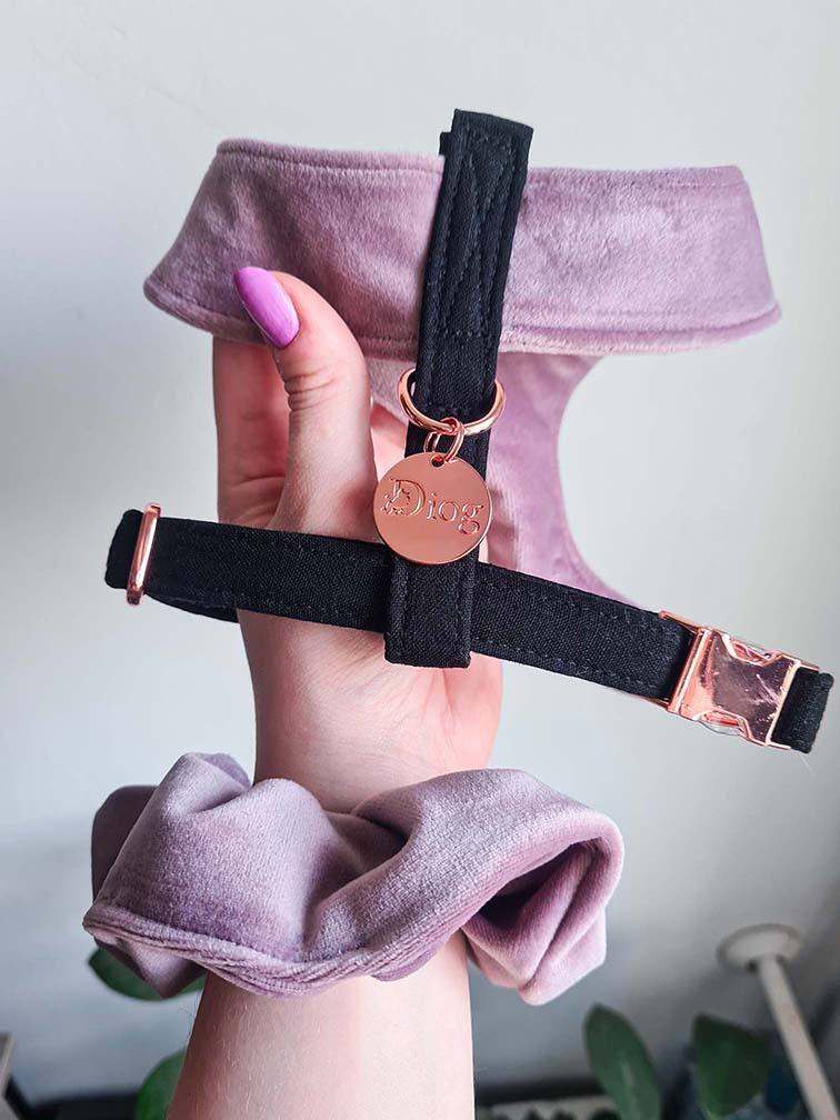 DARK PINK VELVET CHEST HARNESS