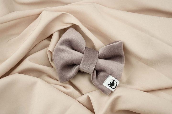 DARK PINK VELVET BOW TIE